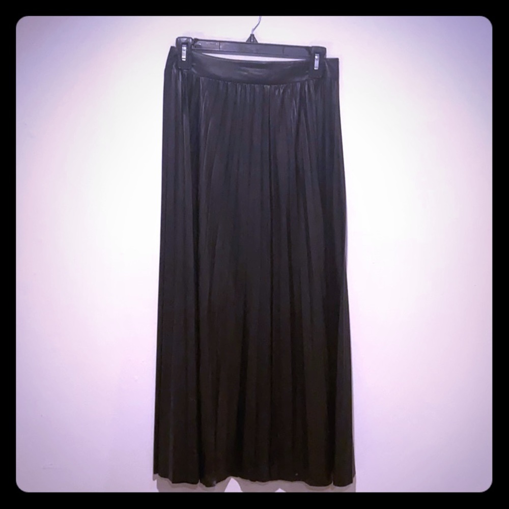 ONLY / black skirt / Ankle length - medium